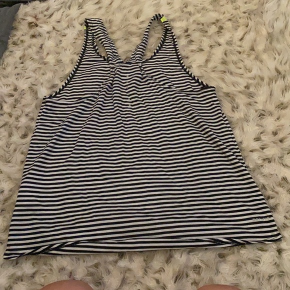 Nike women’s Razorback tank top size extra small! - Picture 6 of 6